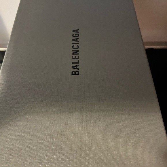 Balenciaga Teal Embossed Logo Slide Sandals - Picture 7 of 7